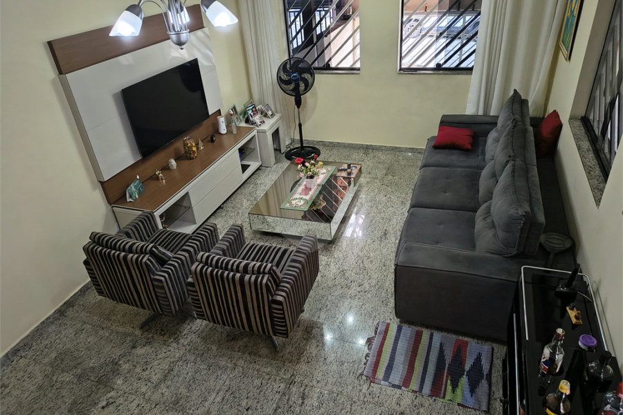 Sobrado à venda com 3 quartos, sendo 1 suíte, em Tremembé, São Paulo, SP