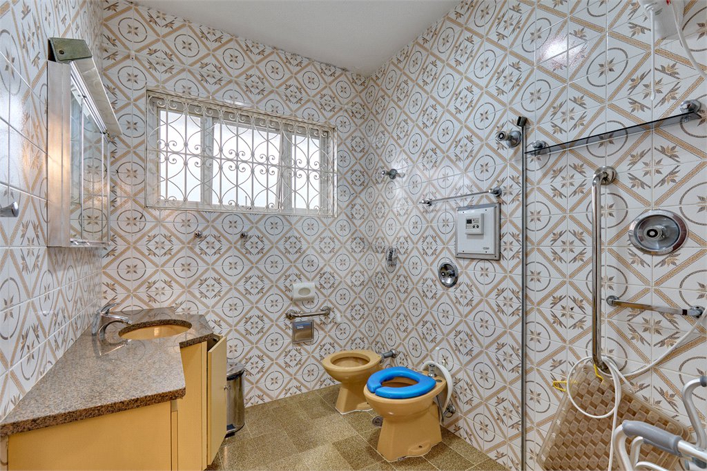 Casa Térrea à venda com 3 quartos, sendo 1 suíte, em Chácara Monte Alegre, São Paulo, SP