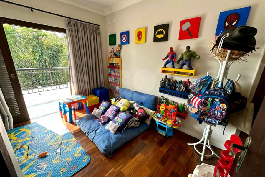 Casa à venda com 4 suítes no condomínio Gleba II, Mairiporã - SP