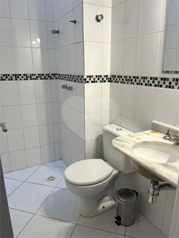 Casa à venda com 3 quartos no condomínio Jd Rebelato, Cotia - SP