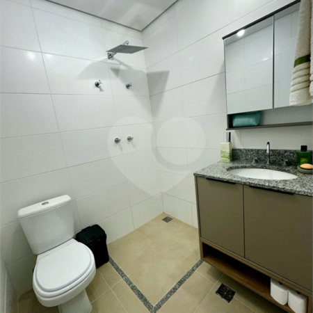 Apartamento à venda com 2 quartos, sendo 1 suíte,  no Centro, Mogi das Cruzes, SP