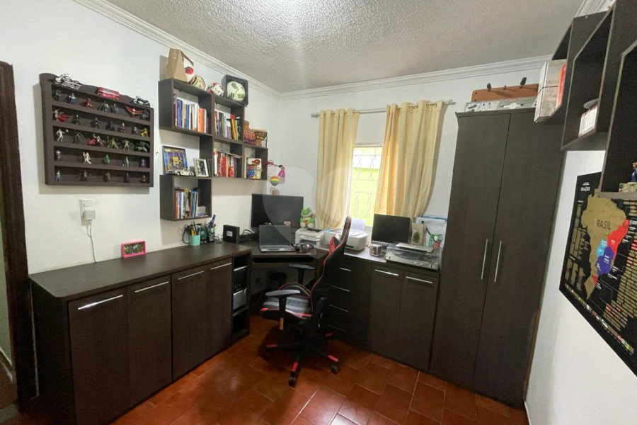 Sobrado à venda com 4 quartos, sendo 1 suíte,  em Pirituba, São Paulo, SP