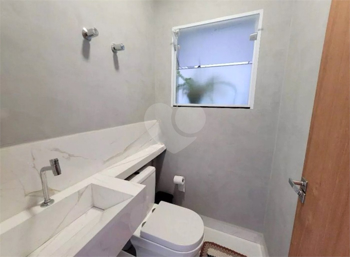 Casa à venda com 3 quartos, sendo 1 suíte,  no condomínio Reserva Ipanema I, Sorocaba - SP