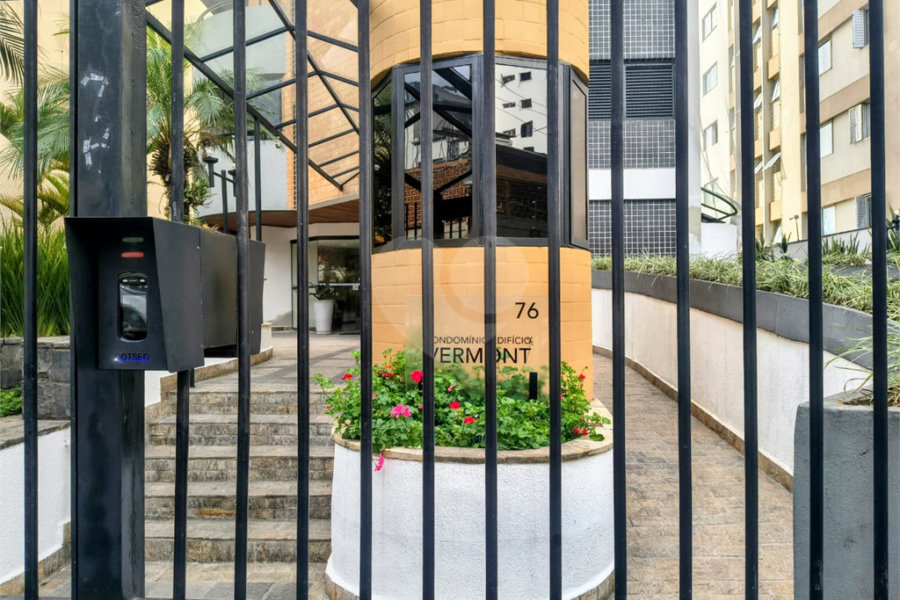 Apartamento à venda com 3 quartos, sendo 1 suíte, em Santana, São Paulo, SP