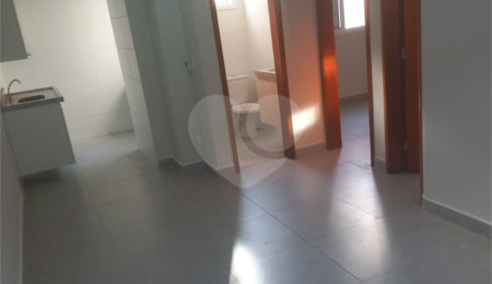 Casa em condomínio para alugar com 2 quartos em Vila Germinal, São Paulo, SP