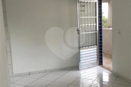 Apartamento à venda com 2 quartos, sendo 1 suíte, em Santa Teresinha, São Paulo, SP