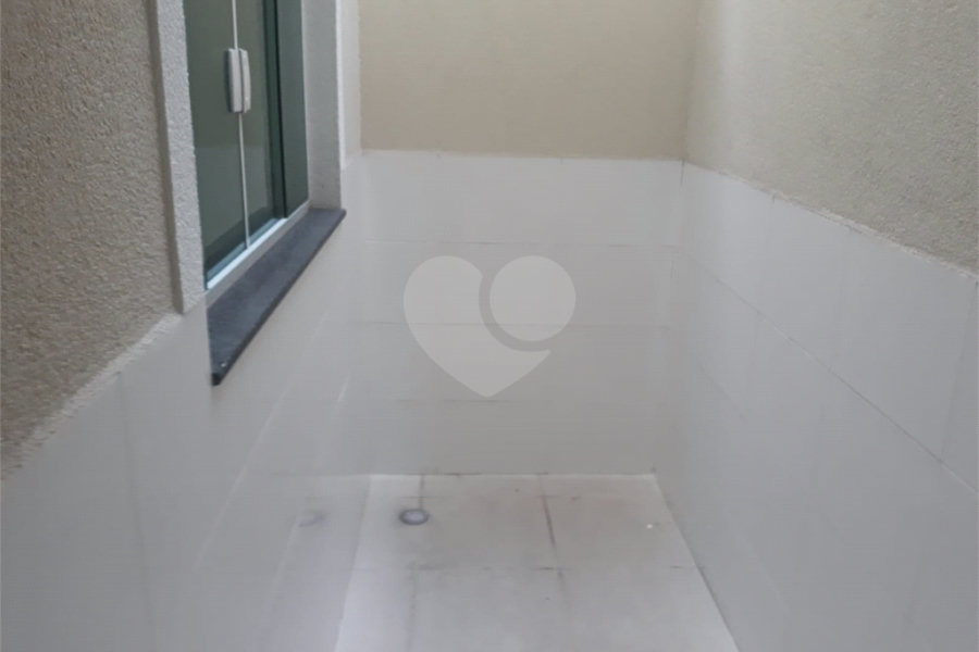 Casa à venda com 2 suítes no condomínio Casa de Pedra, São Paulo - SP