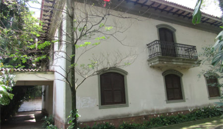 Casa à venda com 4 suítes em Jardim Guedala, São Paulo, SP