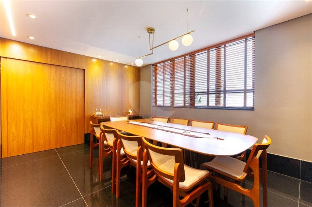 Apartamento à venda com 3 suítes em Cerqueira César, São Paulo, SP