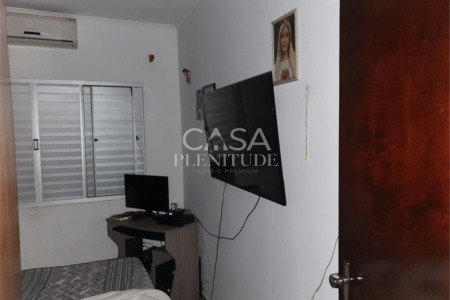 Sobrado à venda com 4 quartos, sendo 1 suíte, em Vila Carvalho, Sorocaba, SP