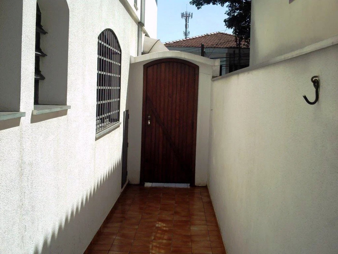 Casa à venda com 4 quartos, sendo 2 suítes, em Jardim Pinheiros, São Paulo, SP