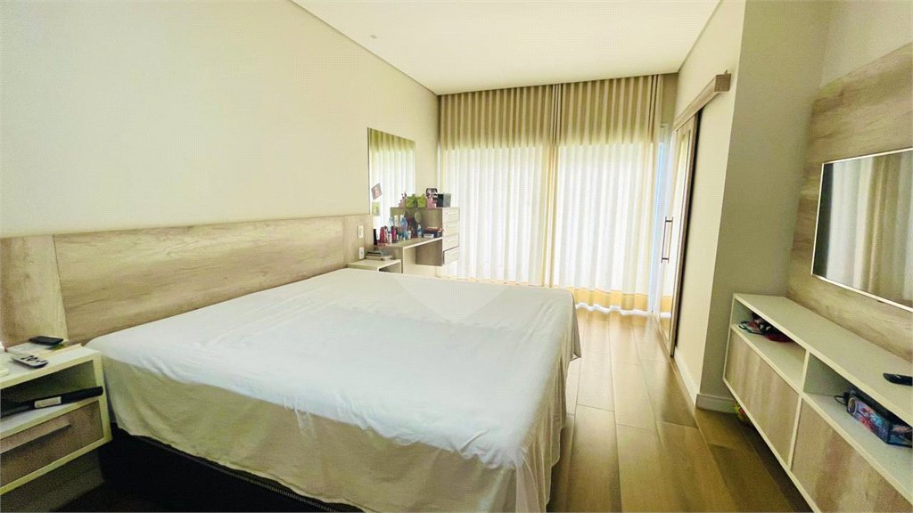 Casa à venda com 3 quartos, sendo 1 suíte, no condomínio Sun Lake, Sorocaba - SP
