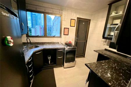 Cobertura à venda com 3 quartos, sendo 1 suíte, em Vila Andrade, São Paulo, SP