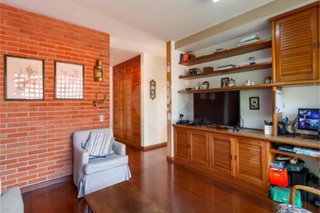 Casa à venda com 4 suítes em Vila Madalena, São Paulo, SP