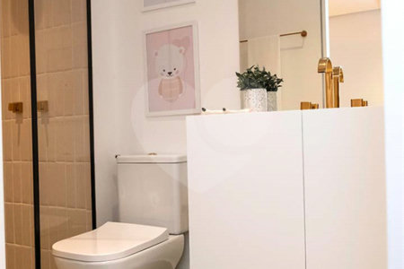 Apartamento à venda com 2 quartos, sendo 1 suíte, em Pinheiros, São Paulo, SP