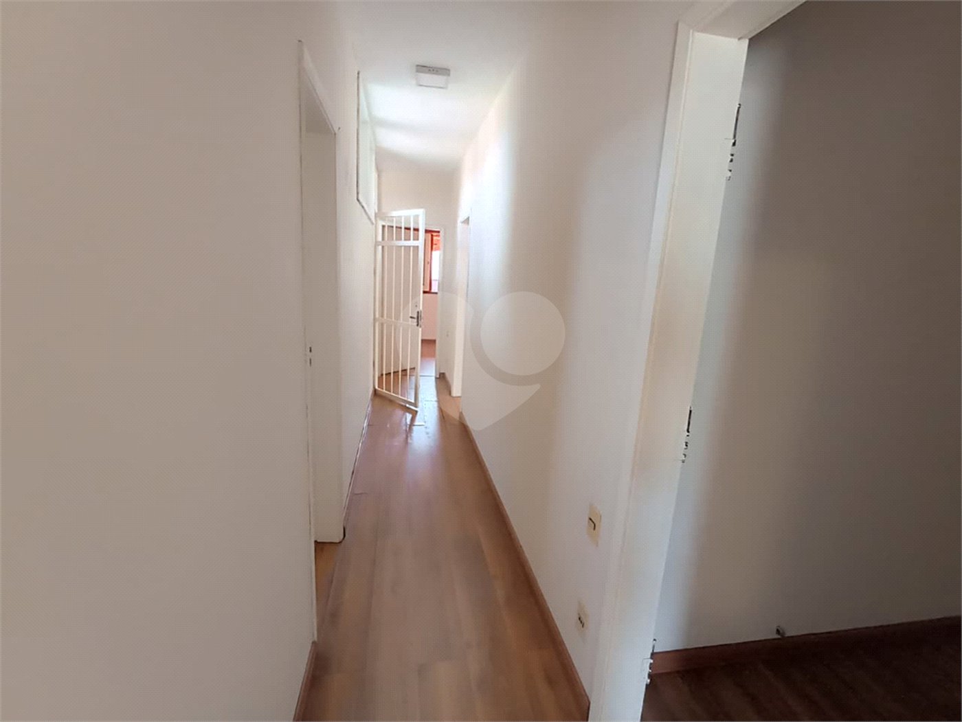 Casa para alugar com 4 quartos, sendo 1 suíte, no Centro, Itapetininga, SP