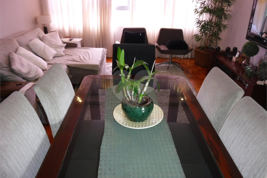 Apartamento à venda com 2 quartos, sendo 1 suíte, em Boqueirão, Santos, SP