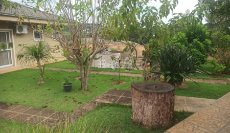 Casa à venda com 3 quartos, sendo 1 suíte, no condomínio Serra da Estrela, Atibaia - SP