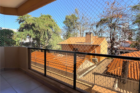 Apartamento à venda com 3 quartos, sendo 1 suíte, em Alto da Boa Vista, São Paulo, SP