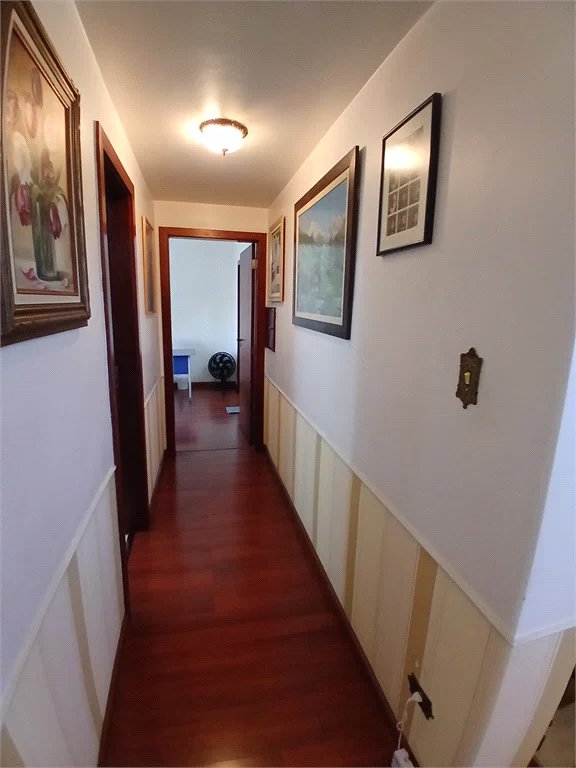 Sobrado à venda com 4 quartos, sendo 2 suítes,  em Jardim Leonor, São Paulo, SP