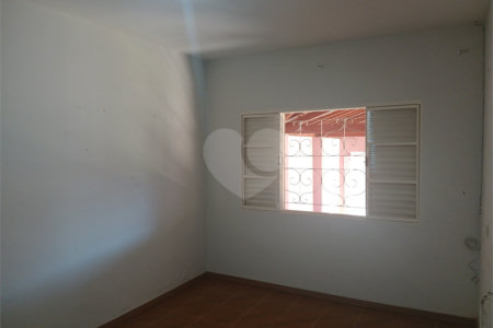 Casa à venda com 2 quartos, sendo 1 suíte, em Jardim Alvorada, Itapetininga, SP