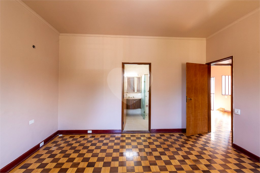 Casa à venda com 4 quartos, sendo 2 suítes, em Perdizes, São Paulo, SP