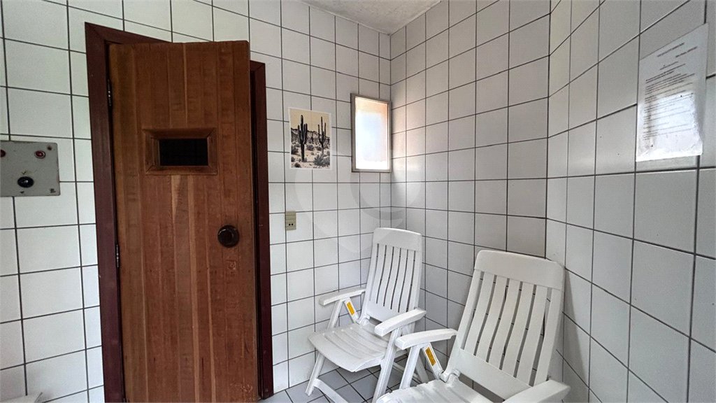 Apartamento à venda com 3 suítes em Vila Suzana, São Paulo, SP