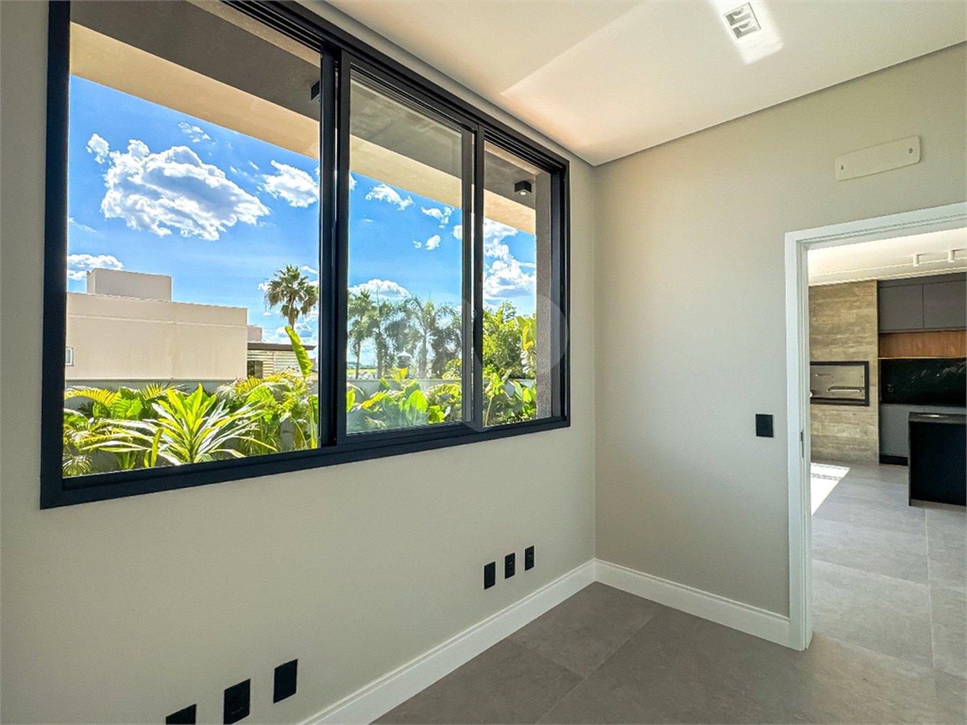 Casa à venda com 3 suítes no condomínio Jardim Vila Paradiso, Indaiatuba - SP