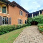 Casa à venda com 6 quartos, sendo 5 suítes, no condomínio São Joaquim, Vinhedo - SP