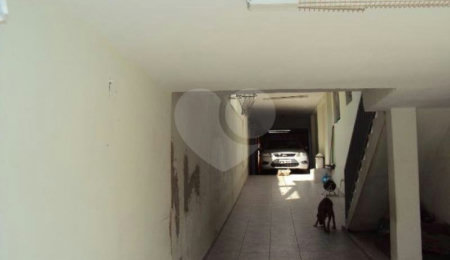 Sobrado à venda com 8 quartos em Vila Medeiros, São Paulo, SP
