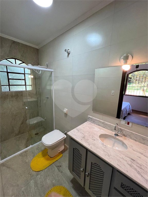 Chácara à venda com 4 quartos, sendo 2 suítes, em Jardim Conceição, São Roque, SP