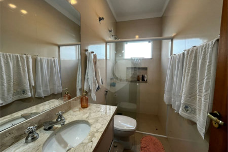 Casa à venda com 4 quartos, sendo 2 suítes,  em Vila São Gonçalo, Itapetininga, SP