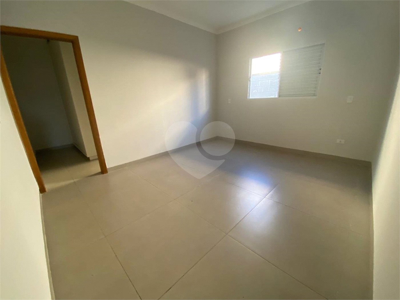Casa à venda com 3 quartos, sendo 1 suíte, em Ipê, Três Lagoas, MS