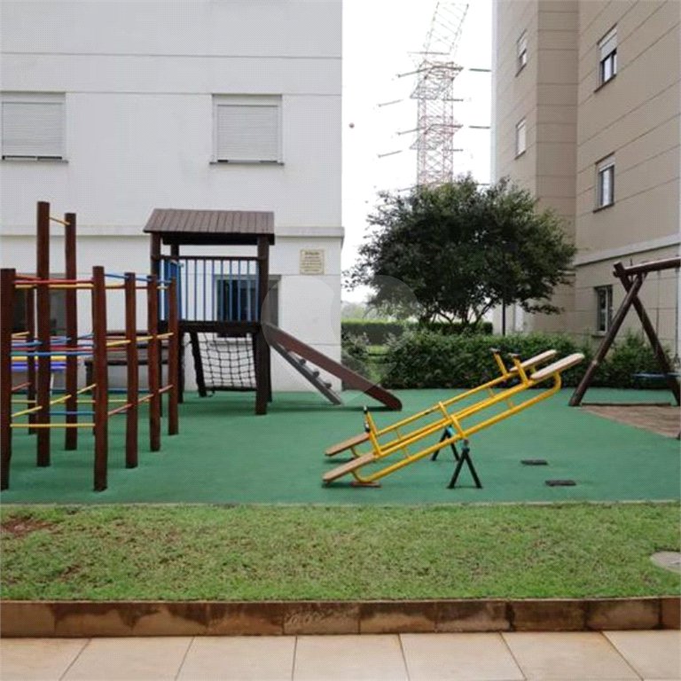 Apartamento à venda com 2 quartos, sendo 1 suíte,  em Interlagos, São Paulo, SP