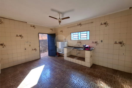 Casa à venda com 5 quartos, sendo 1 suíte, em Jardim Tamoio, Araraquara, SP
