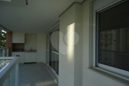 Apartamento à venda com 3 quartos, sendo 1 suíte, em Vila Suzana, São Paulo, SP