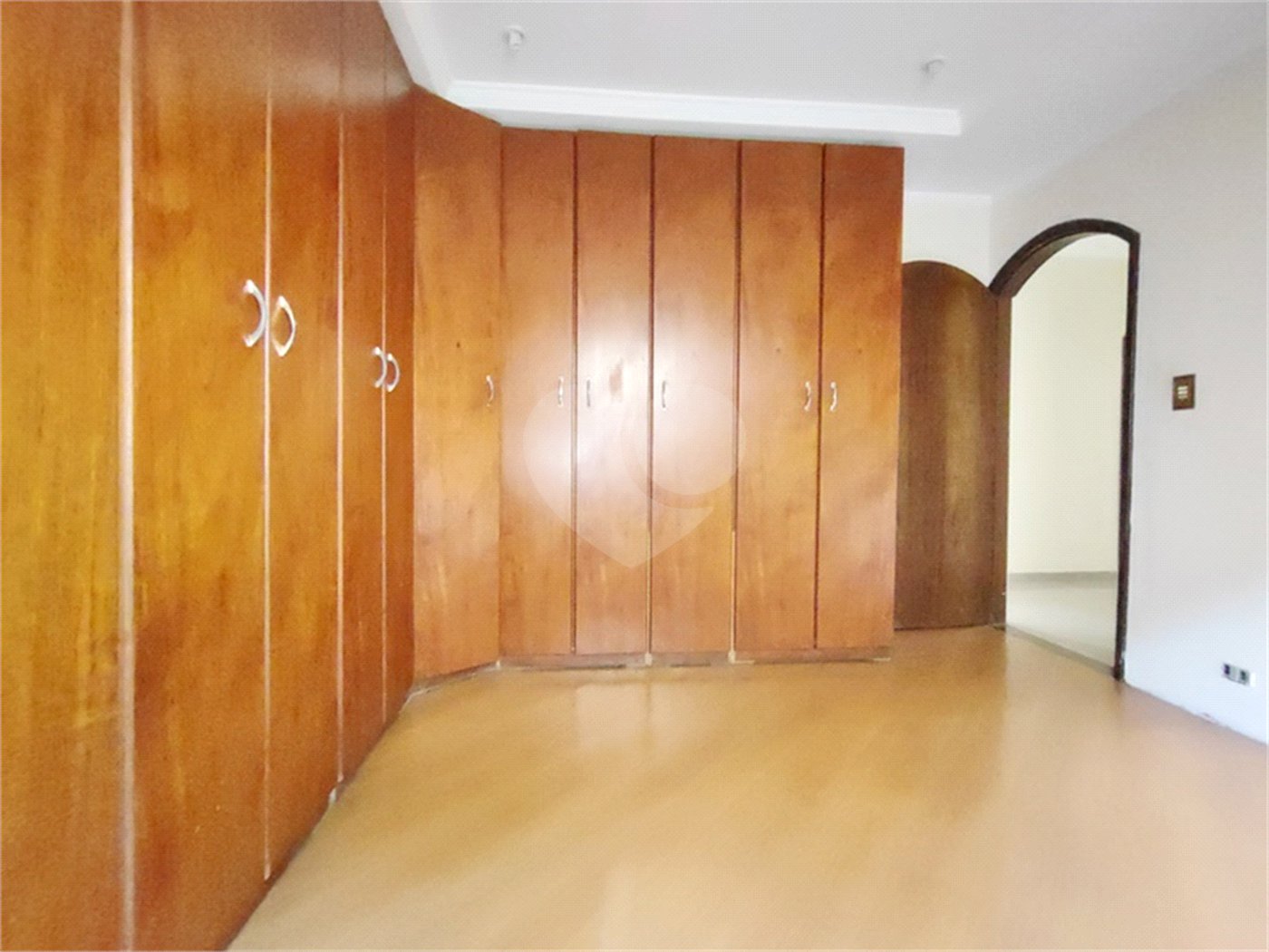 Casa à venda com 3 quartos, sendo 1 suíte, em Vila Mazzei, São Paulo, SP