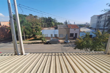 Casa de Vila à venda com 2 suítes em Vila Hortência, Sorocaba, SP