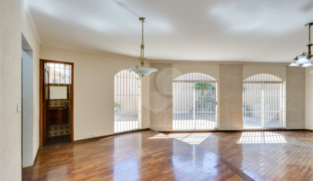 Casa à venda com 4 quartos, sendo 2 suítes,  em City Campo Grande, São Paulo, SP