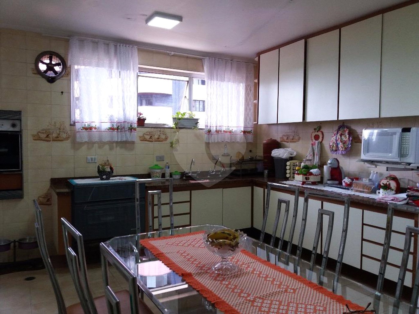 Sobrado à venda ou para alugar com 3 quartos, sendo 1 suíte, em Anália Franco, São Paulo, SP