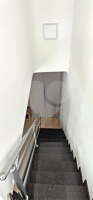 Triplex à venda com 2 quartos, sendo 1 suíte, em Vila Metalúrgica, Santo André, SP