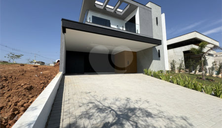 Casa à venda com 4 suítes no condomínio Terras Alpha Nova Esplanada, Votorantim - SP