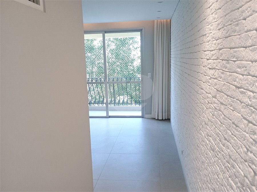 Apartamento para alugar com 3 quartos, sendo 1 suíte, em Vila Leopoldina, São Paulo, SP