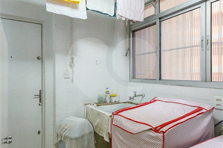 Apartamento à venda com 3 quartos, sendo 1 suíte, em Morro dos Ingleses, São Paulo, SP