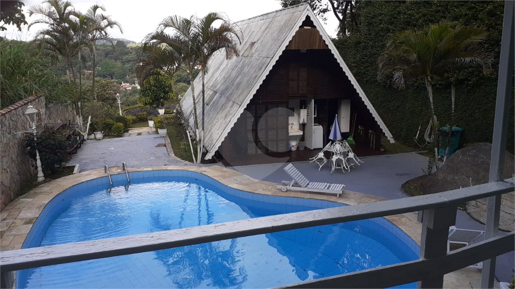 Sobrado à venda com 3 quartos, sendo 1 suíte, em Samambaia, Mairiporã, SP