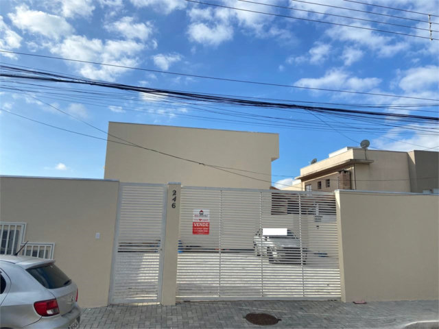Casa para alugar com 2 suítes no condomínio Residencial Vila Amélia, Poá - SP