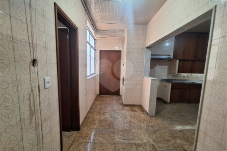 Apartamento à venda com 3 quartos, sendo 1 suíte, em Tijuca, Rio de Janeiro, RJ