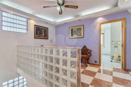 Casa à venda com 3 quartos, sendo 1 suíte, em Brooklin, São Paulo, SP