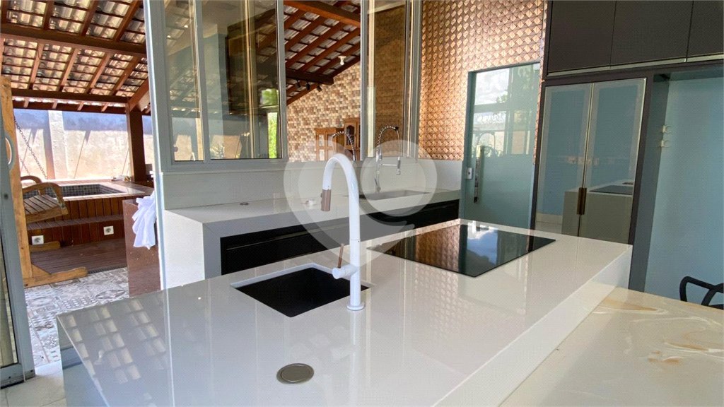 Casa à venda com 4 suítes em Orla Norte, Porto Seguro, BA