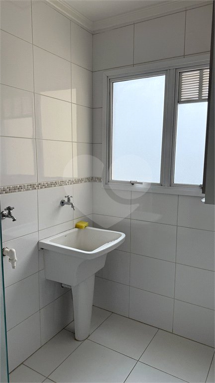 Apartamento à venda com 3 quartos, sendo 1 suíte,  em Jardim Nova Era, Salto, SP